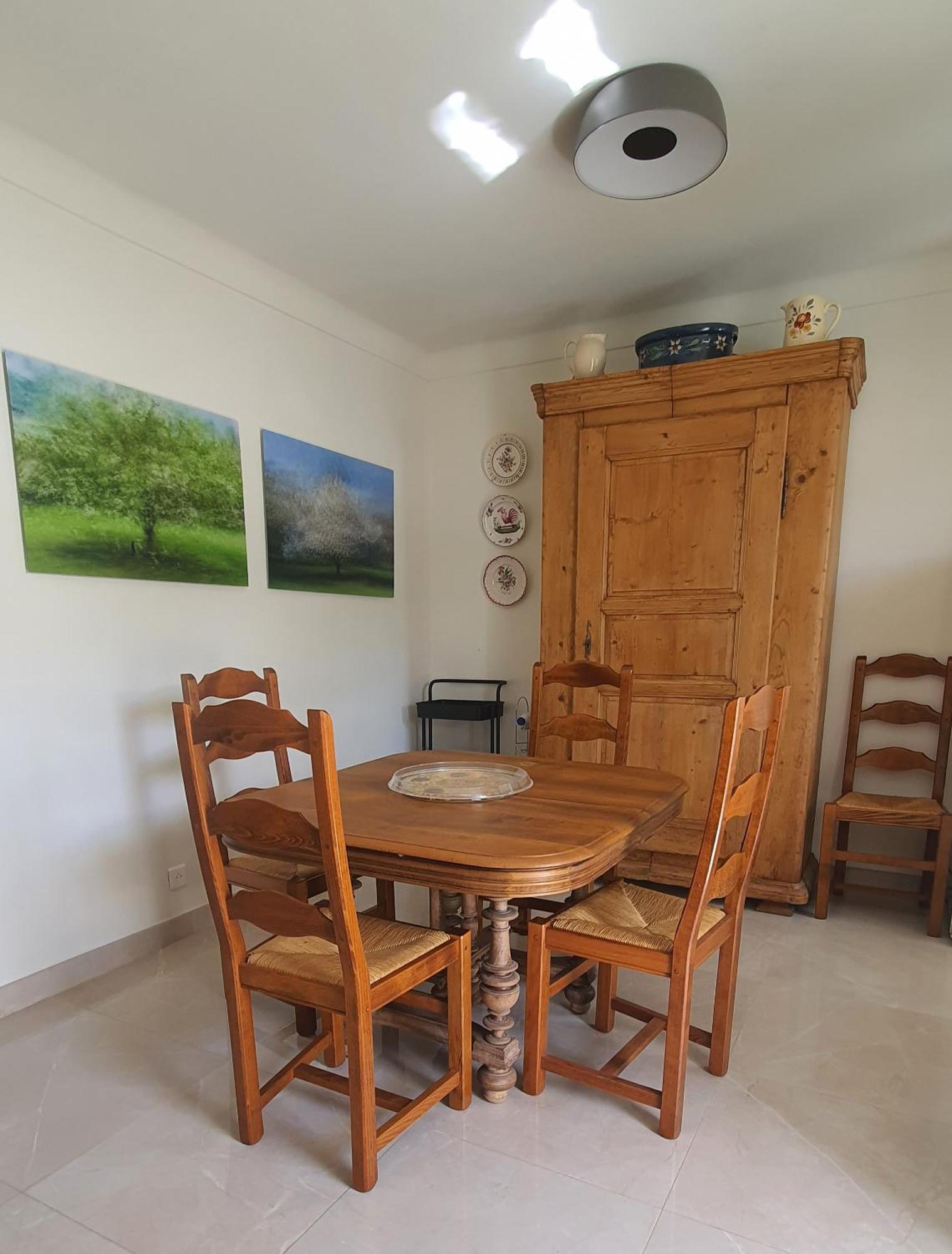 Charmant Appartement En Rez De Jardin Sartène Exterior foto